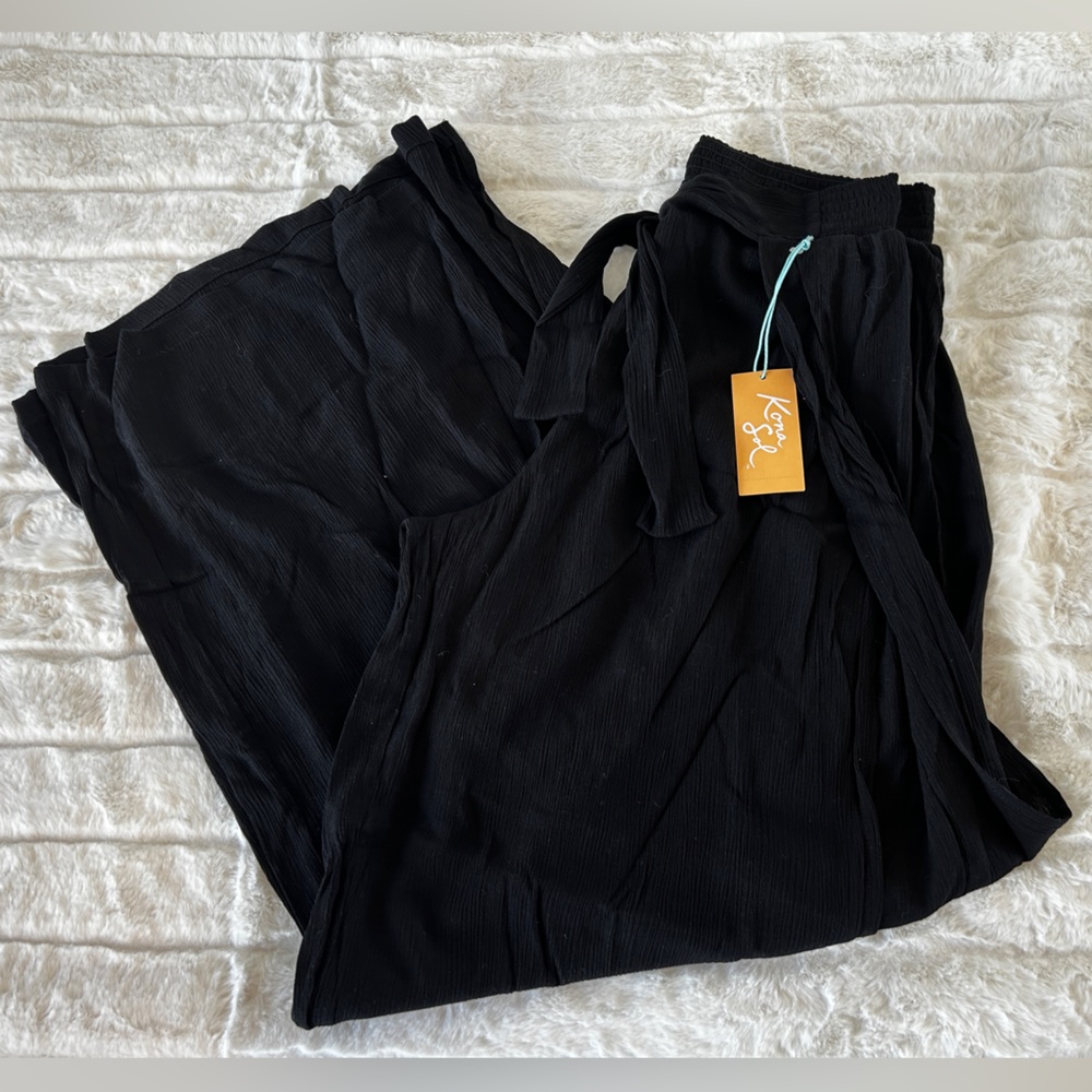 Beach/Swim Black Wide-Leg Pants with Tie Detail - Picture 4 of 4